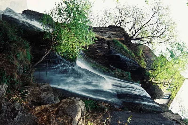 浙江金华北山 岩溶湿地(湖泊水库)地貌景观地 贵州红枫湖 岩溶大泉