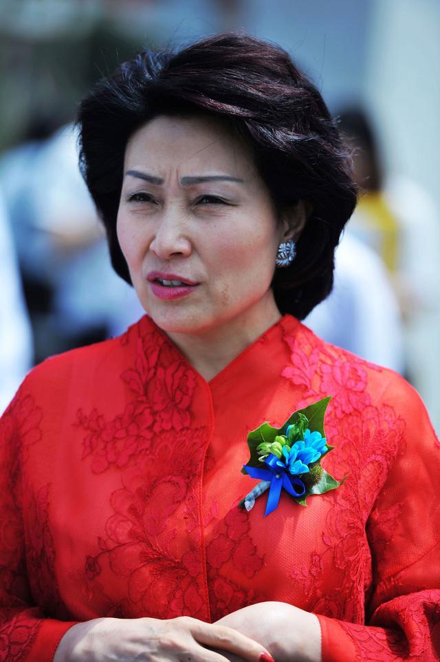 传奇女富豪郑翔玲竟是泰国首富夫人曾是农民今身家270亿