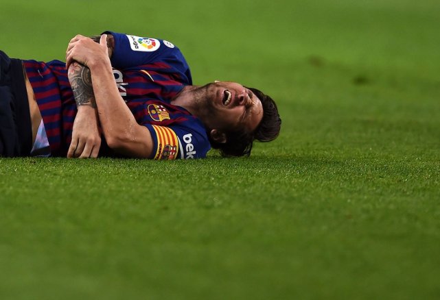 梅西伤情解析 非脱臼骨裂只是韧带伤3周内或能提前复出 体育 腾讯网