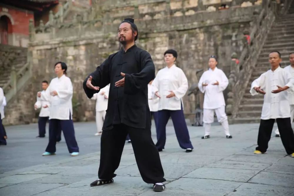 钟吕祖师气功丹道功法:道家三成丹法