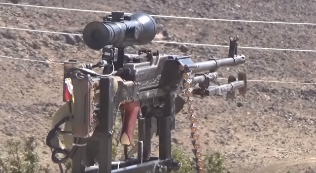 保卫自家村庄设计无人机枪塔,可自动攻击移动目标|叙利亚|机枪|萨拉姆