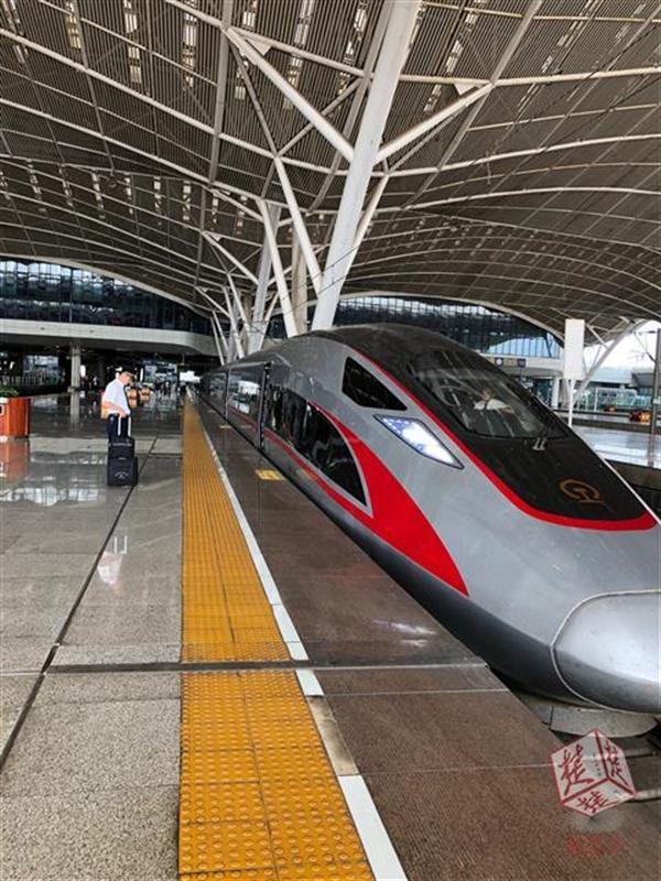 注意!武汉局部分列车停运 部分列车恢复开行