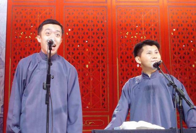 李菁如今落魄,参加烧饼婚礼,是蹭热度还是和德云社重归于好