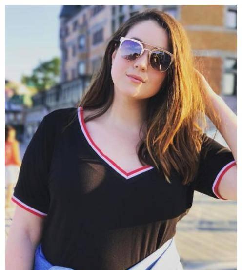 意大利版杨贵妃,一位体重超过160斤的女模特,没有一个人嫌她胖