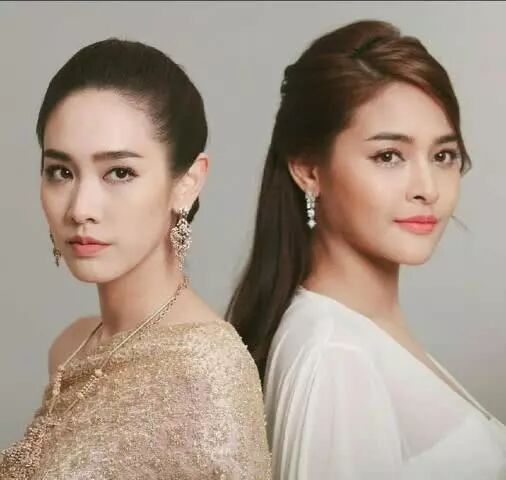 这部剧《仙女与怨灵》在之前刚播出预告片时就饱受了广大网友的热烈