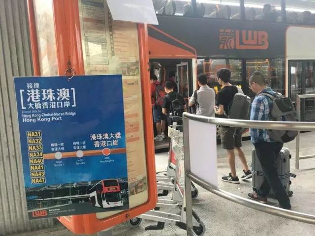 激动!港珠澳大桥今日通车!三地人民情绪高涨!