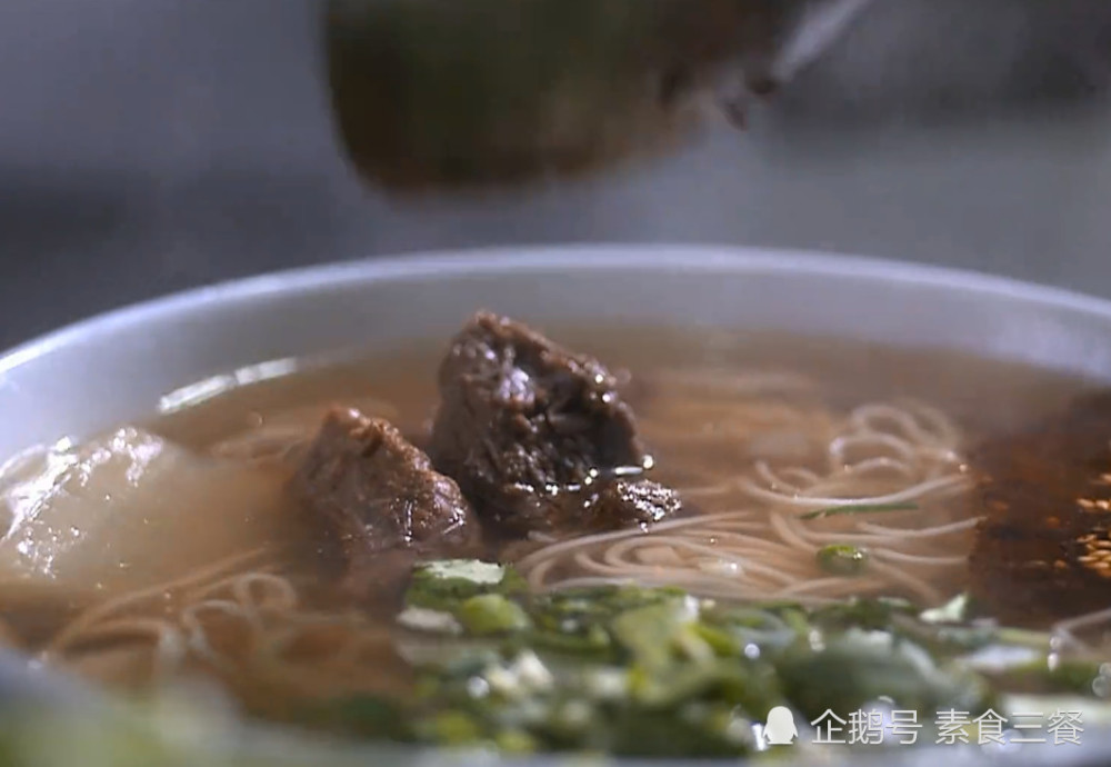 舌尖1原班人马出手,《风味人间》来袭,网友:美