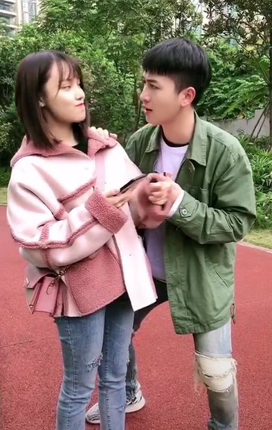 抖音哥哥让妹妹帮他去搭讪结果妹妹用这招完胜网友都是套路