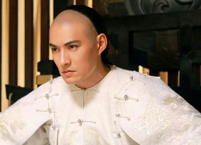 清朝规定留长辫子,违者斩首,是满人文化?还是另有隐情.