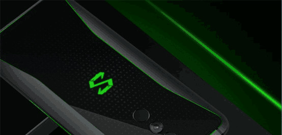 黑鲨发布新一代游戏手机Helo 游戏手机到底值