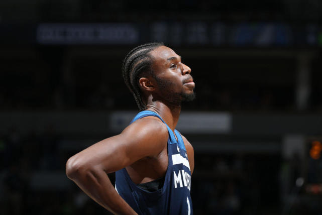 伤病汇总:巴恩斯有望对阵猛龙迎首秀 维金斯伤