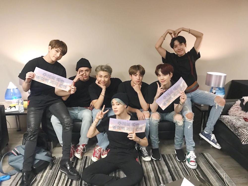 防弹少年团电影预告片公开 次月15日在全球40