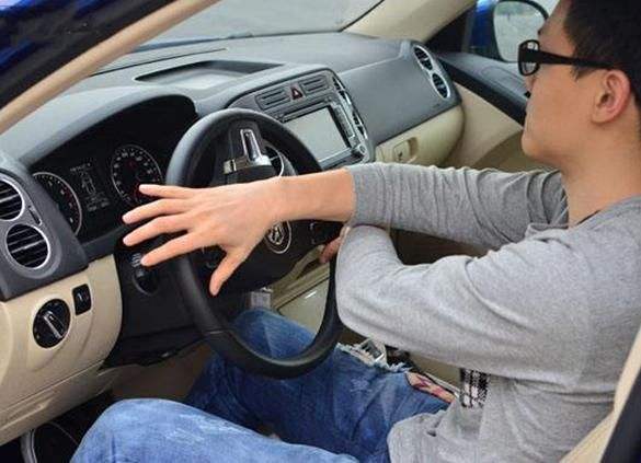 为什么科目二练太多反而不好?听完教练的分析