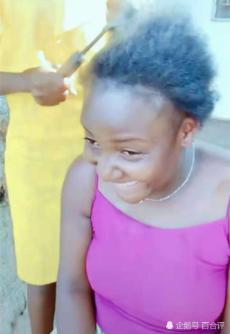 抖音最流行的烫发方式,非洲死亡烫,网友:怪不得