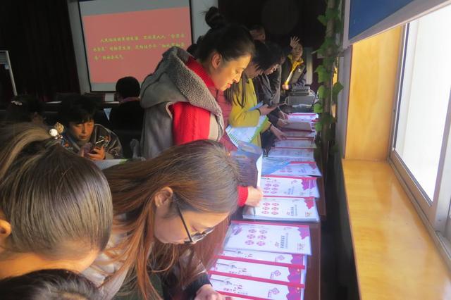 阳泉市城区观摩全国文明单位暨文明城市创建推