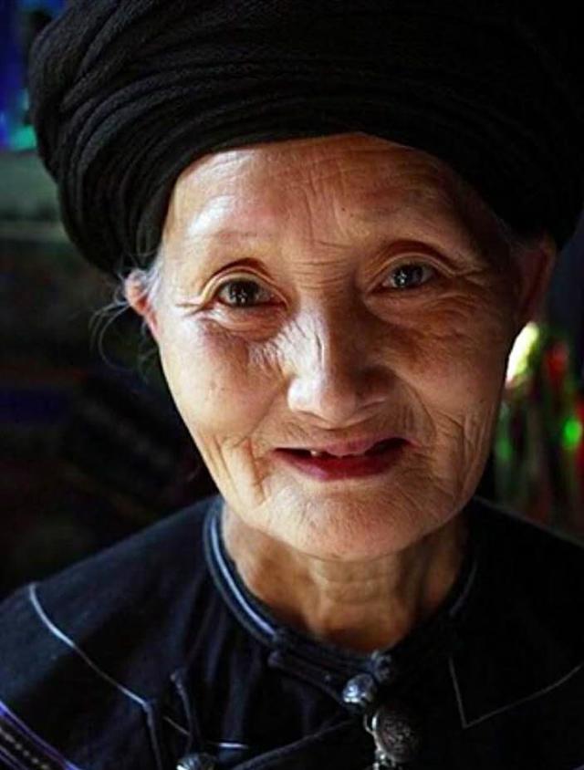 大神还原"最美压寨夫人"年轻样貌,还原图惊艳众人,网友:超美