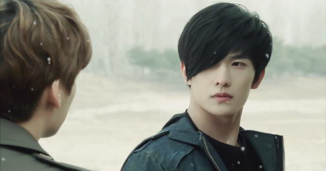 从《红楼梦》中"荒诞不羁"的贾宝玉,到后来《盗墓笔记》中沉稳可靠的