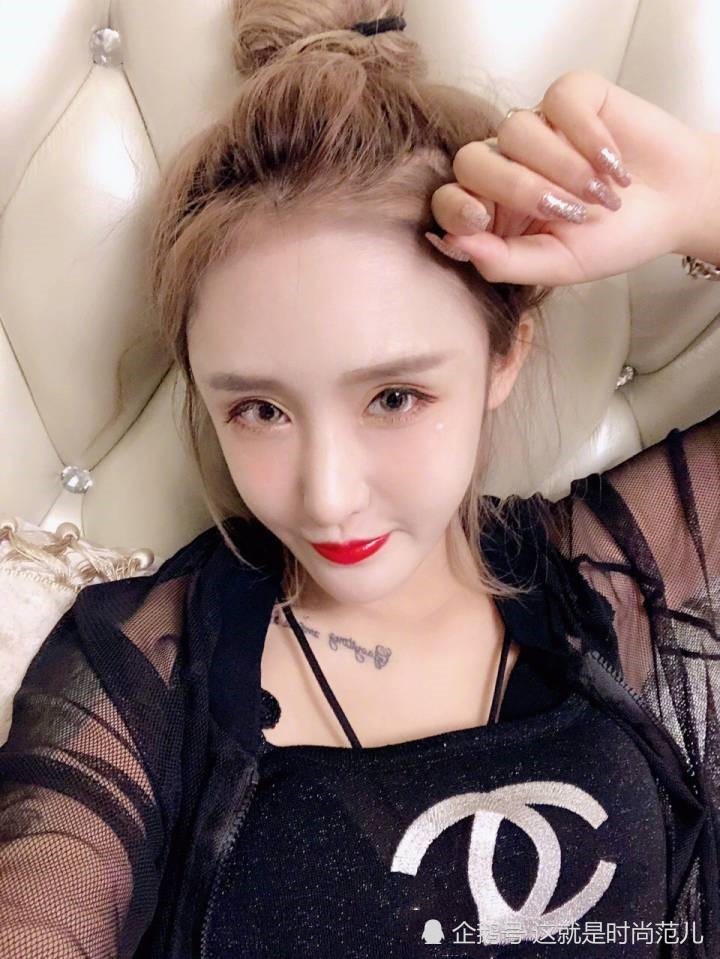 黑暗大美大美在快手上的人气一直都很高,包括现在也是人气十分高的.