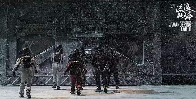 一线丨《流浪地球》最终预测票房飙至50亿 年
