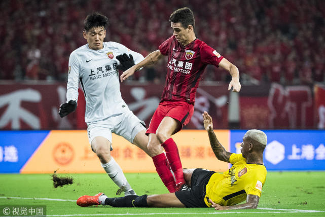 中超争冠战球票1小时售罄!恒大官网被刷瘫 球