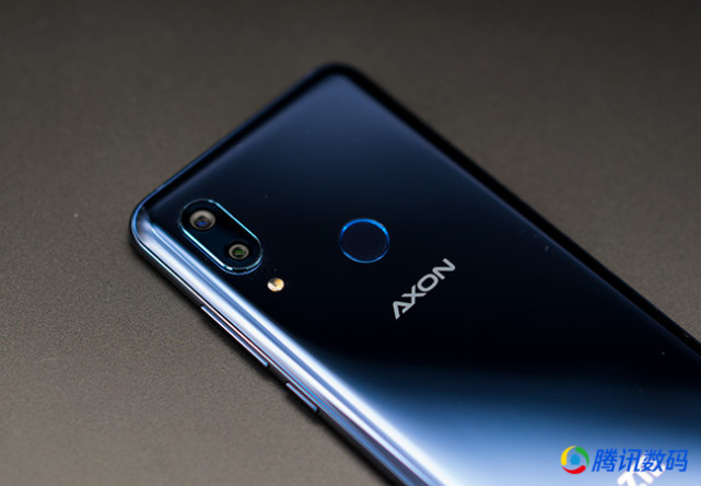 中兴Axon 9 Pro评测:迟到的商务旗舰
