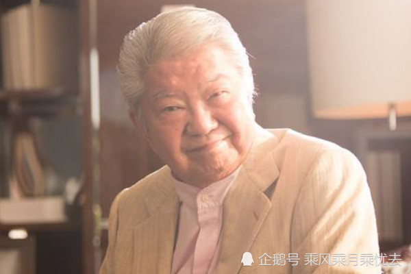 曾经的"香港"4大才子:黄霑不幸病逝,金庸走后再无"武侠"!