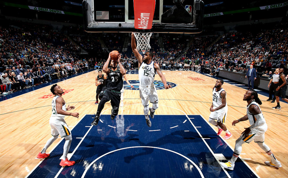 罗斯1件事比狂砍50分更疯狂 比肩库里却只拿2