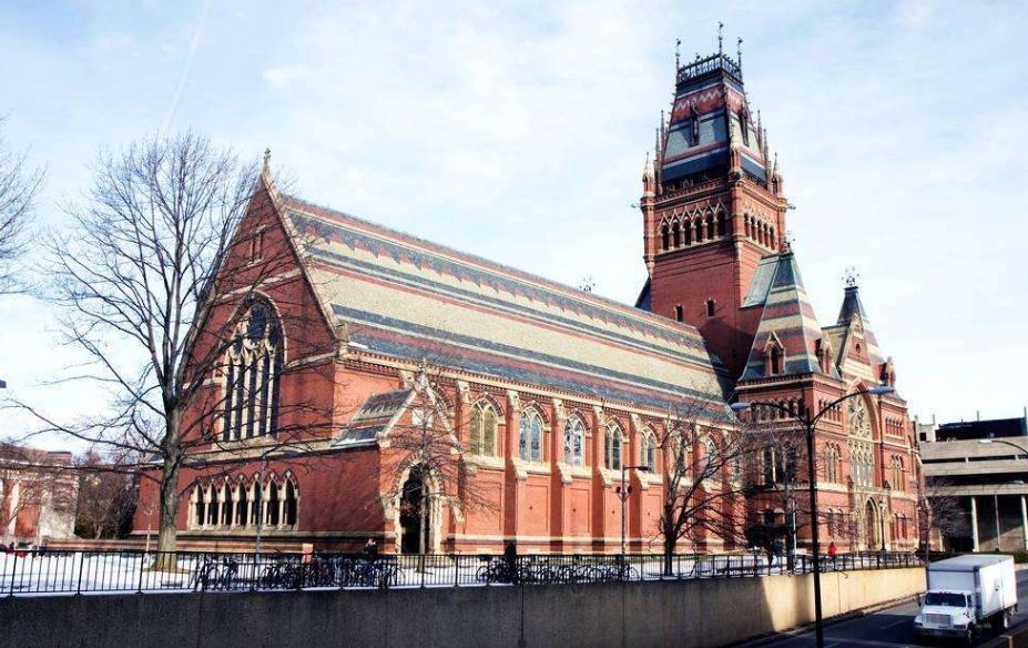 那一年,时任哈佛大学卫生系主任的阿列·博克(arliebock)教授觉得