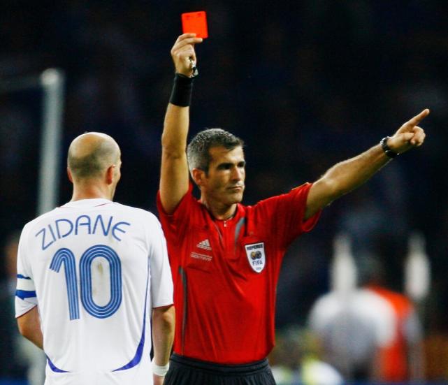 马特拉齐的双面人生:他成功的背后 是不择一切