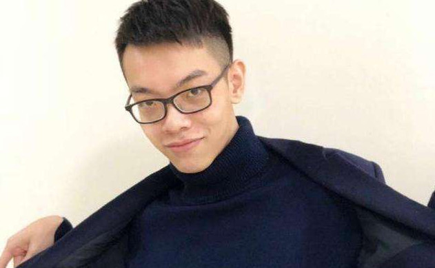 lol主播青蛙女装出镜,只为庆祝ig进决赛,网友:辣眼睛