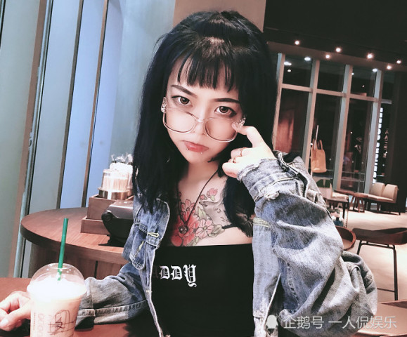 顾茜茜自言不维持"塑料情"骂杨清柠骚!并大肆吐槽小不点这方面