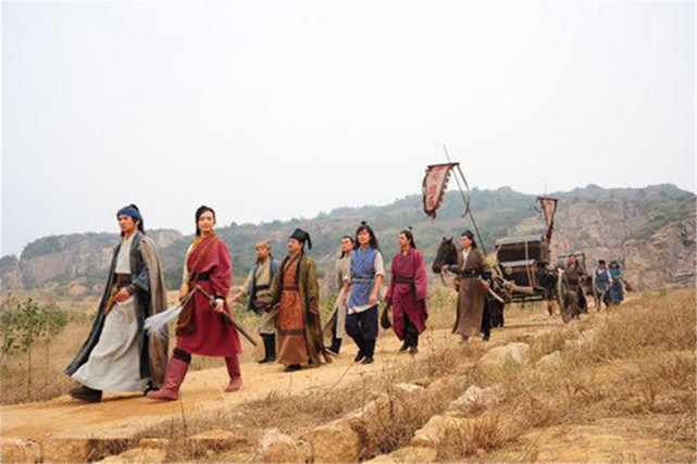 古代官员退休为什么喜欢回老家,现在却不一样?|告老还乡|京城|祖坟