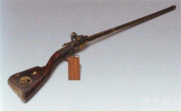 八國聯軍打開清朝國庫，發現一把連發槍，紛紛慶幸發明者沒被重用 歷史 第2張