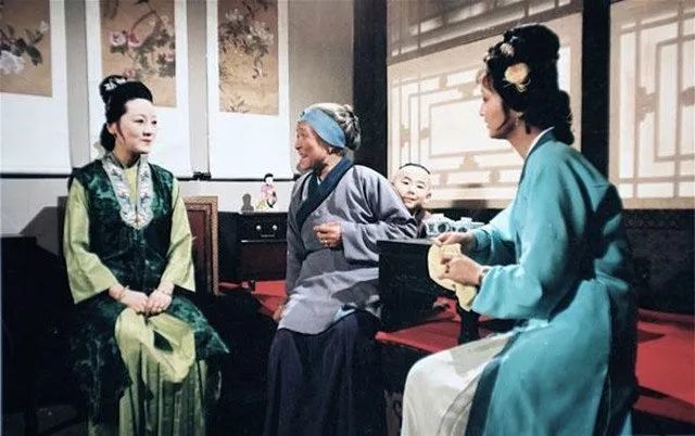 《红楼梦》里王狗儿是一个怎样的人?