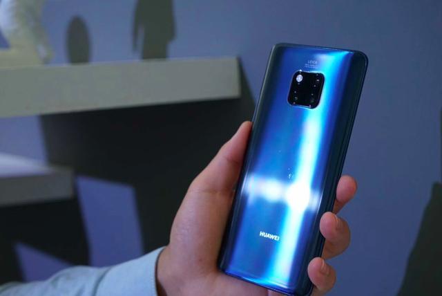 华为mate20Pro容易绿屏?一招教你分辨屏幕