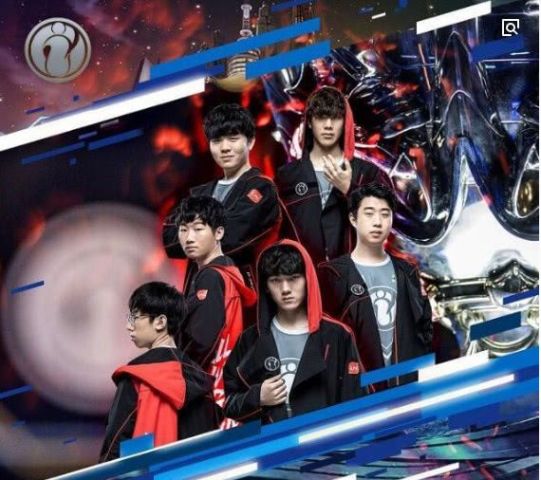 王思聪吃热狗被打马赛克,微博一句话让网友炸