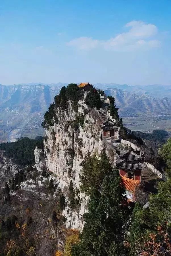 位於國家傳統古村落淄川區太河鎮上端士村,是青州,臨朐,沂源,博山四地