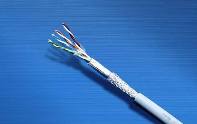 200m宽带、千兆猫、超五类线还是达不到200