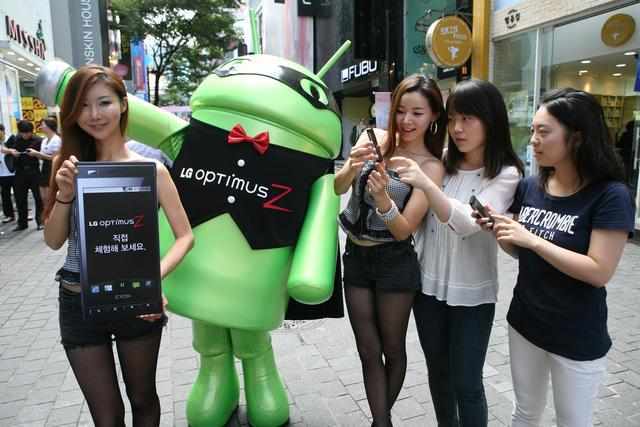 华裔韩国青年:相比韩国人,中国人更喜欢吹嘘自己的国家