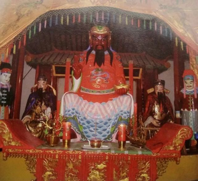 第三部分是敕封有关尊神和潮神;第二部分是歌颂张夏(张老相公)的功德