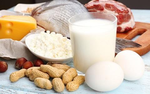 肾病患者需要吃低蛋白食物,发生营养不良