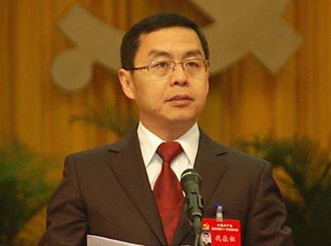 上官吉庆辞去西安市市长职务