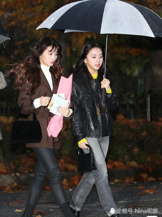 Twice女团上班私服 少女感爆棚 都忍不住为她们打call 穿搭 打call 少女