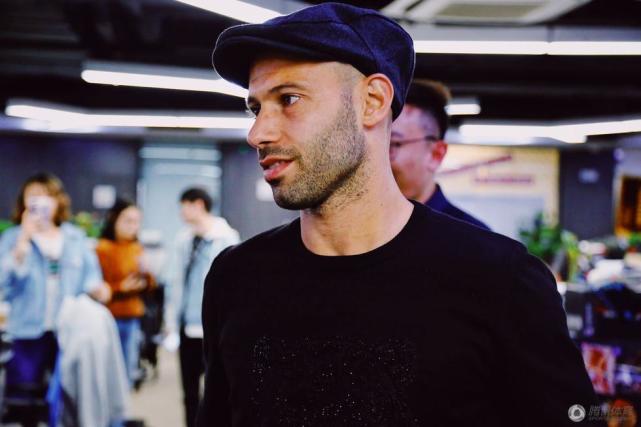 马斯切拉诺:梅罗依然引领世界足坛 惊叹武磊水