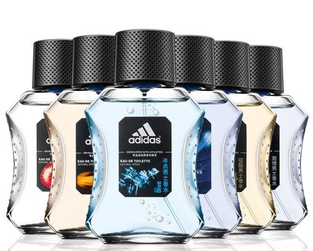 すり減る侵入する不平を言う香水体臭 Yoga Path Org