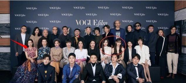 唐嫣婚后与杨幂同台两人全程无交流合照站位相隔远