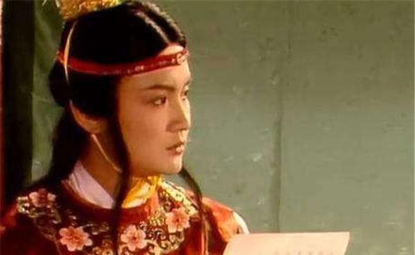 《红楼梦》中的尤三姐,情史很坎坷,就连结局也