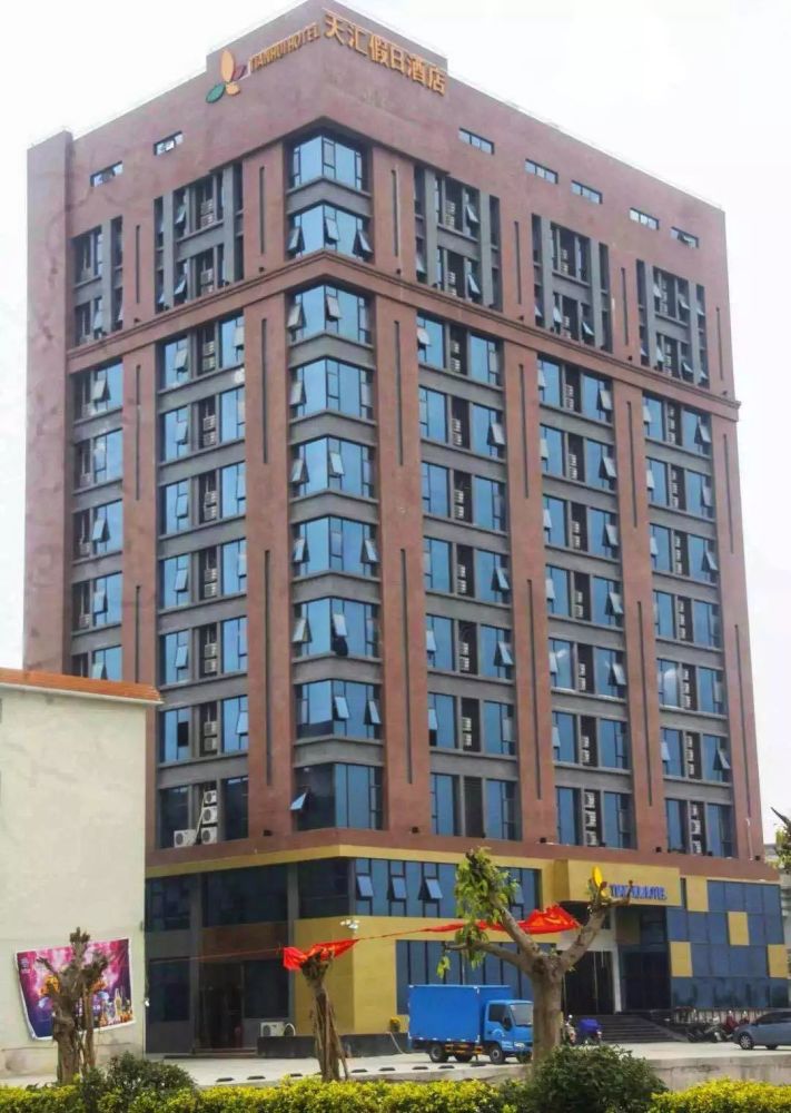 在台山都斛也可以乘坐粤港巴士了!途径港珠澳