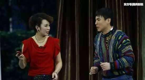 还记得这个浑身都是笑点的"郝建"吗?没想到年轻时竟然这么帅