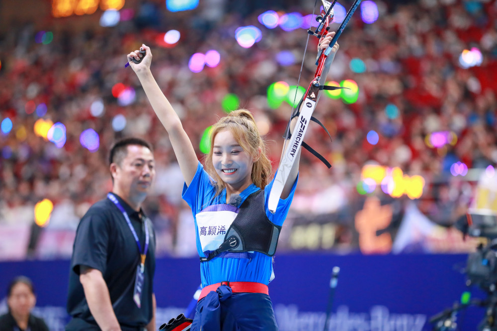 腾讯体育11月12日(文/徐思佳)"28环,29环,这明星射箭水平也太高了吧?